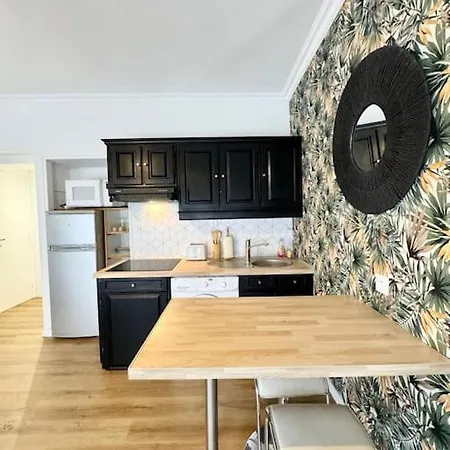 Appartement Hyper Cosy - 2 Pieces *